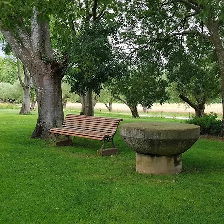 Con Jardin Privado! Σαλέ Navata